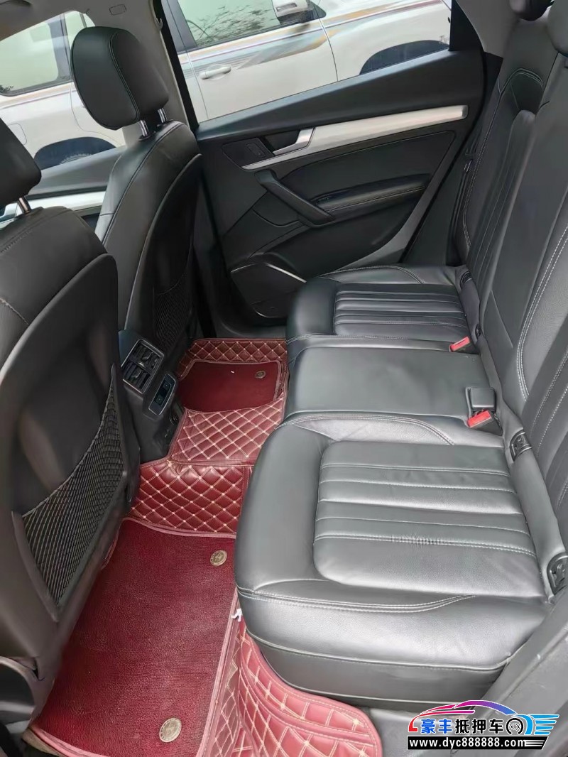 20年奥迪Q5轿车抵押车出售