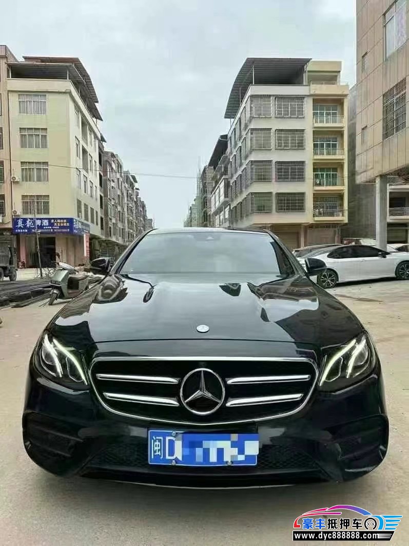 18年奔驰E轿车抵押车出售