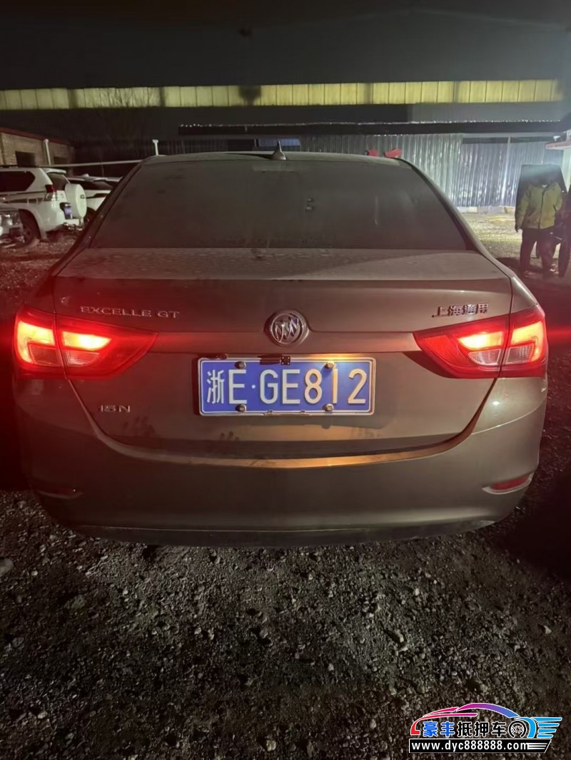 15年别克英朗轿车抵押车出售