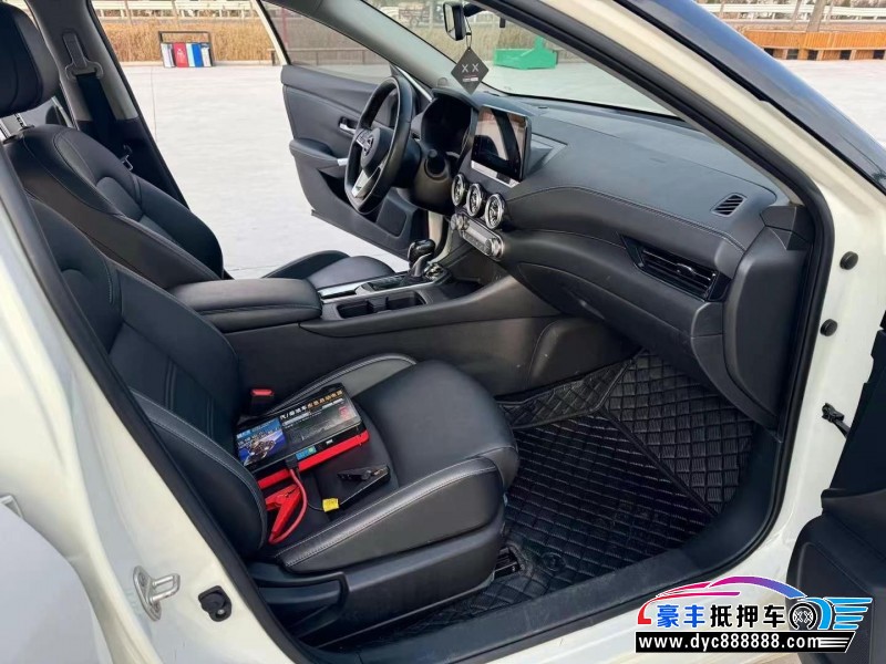 21年日产轩逸轿车抵押车出售