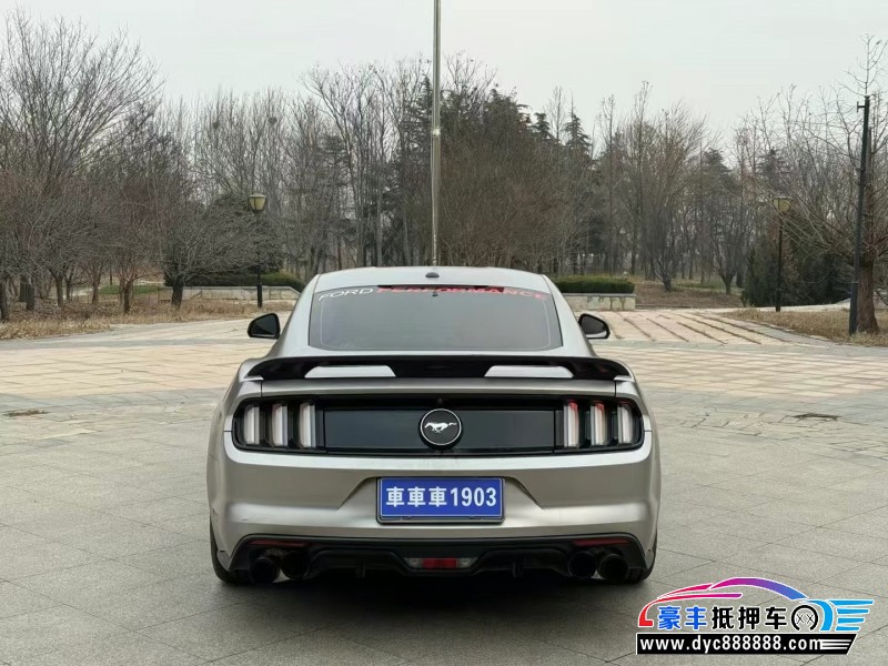 18年福特野马轿车抵押车出售