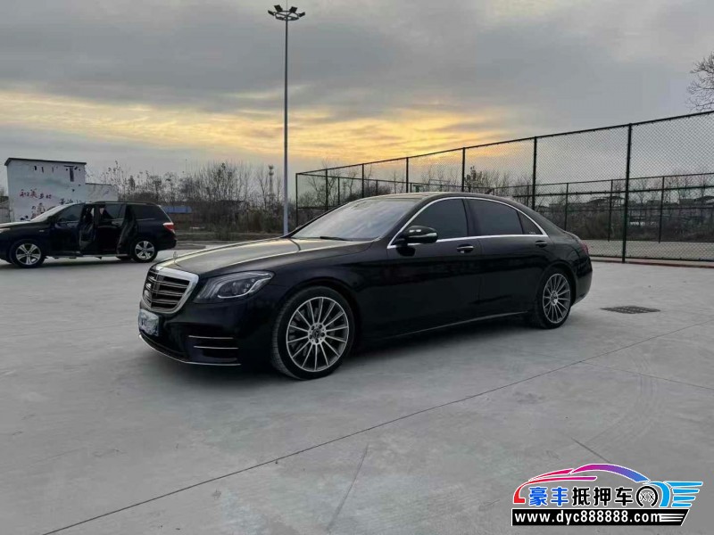 19年奔驰S轿车抵押车出售