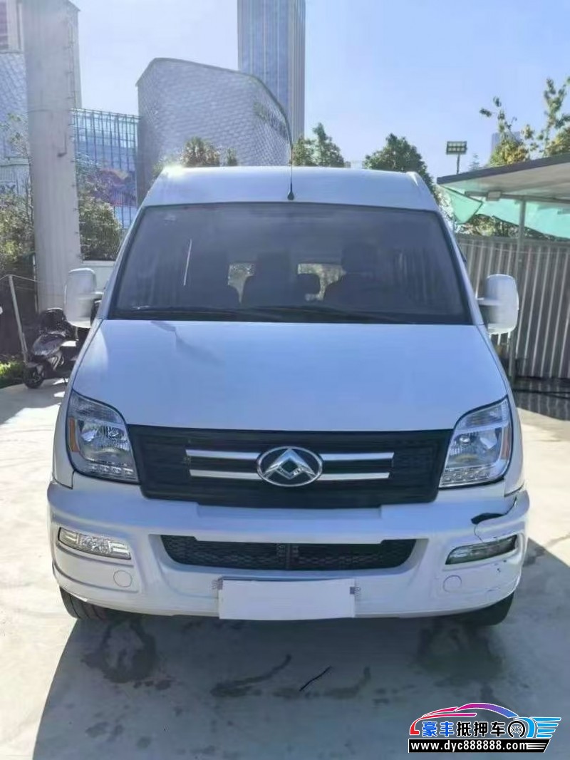 23年上汽大通V80轿车抵押车出售