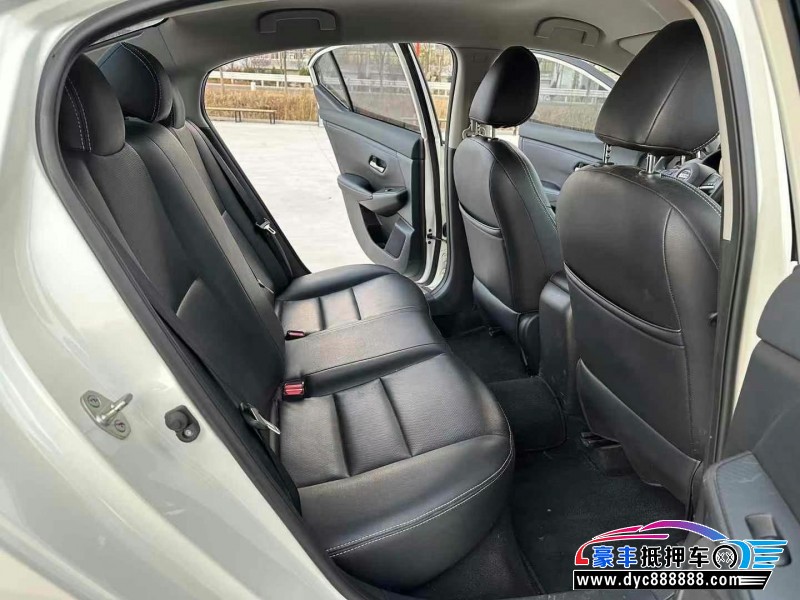 21年日产轩逸轿车抵押车出售