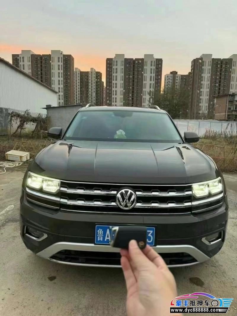 18年大众途昂轿车抵押车出售