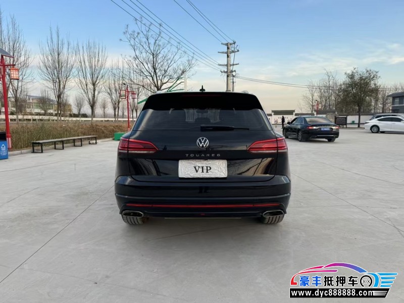 21年大众途锐轿车抵押车出售