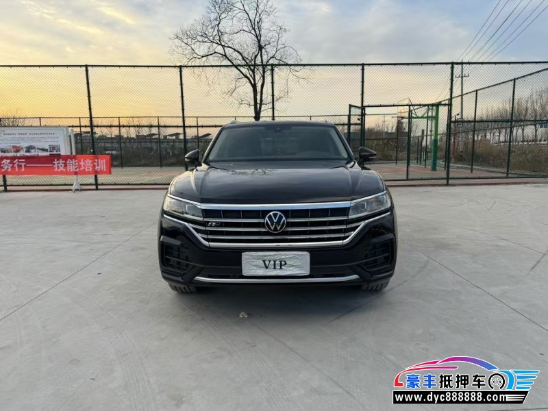 21年大众途锐轿车抵押车出售