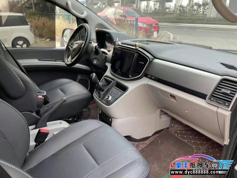 20年江淮瑞风M4轿车抵押车出售