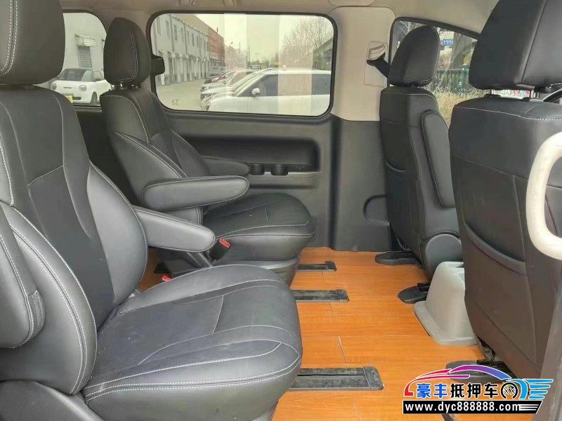 20年江淮瑞风M4轿车抵押车出售