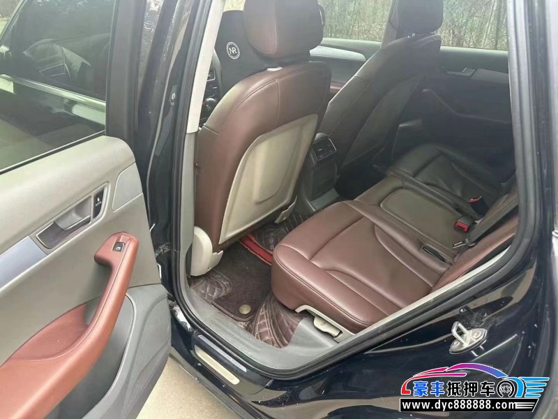 13年奥迪Q5轿车抵押车出售