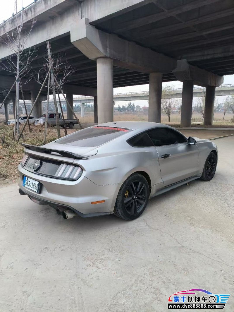 18年福特野马轿车抵押车出售