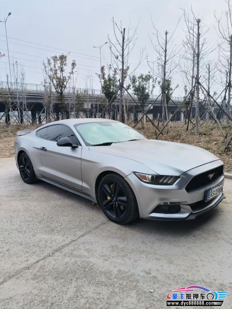 18年福特野马轿车抵押车出售