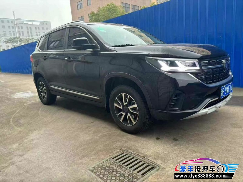 22年东风风行T5轿车抵押车出售