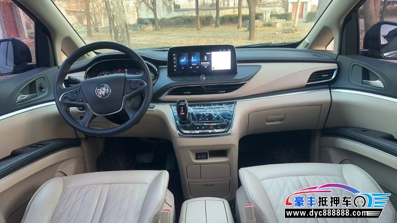 24年别克GL8轿车抵押车出售