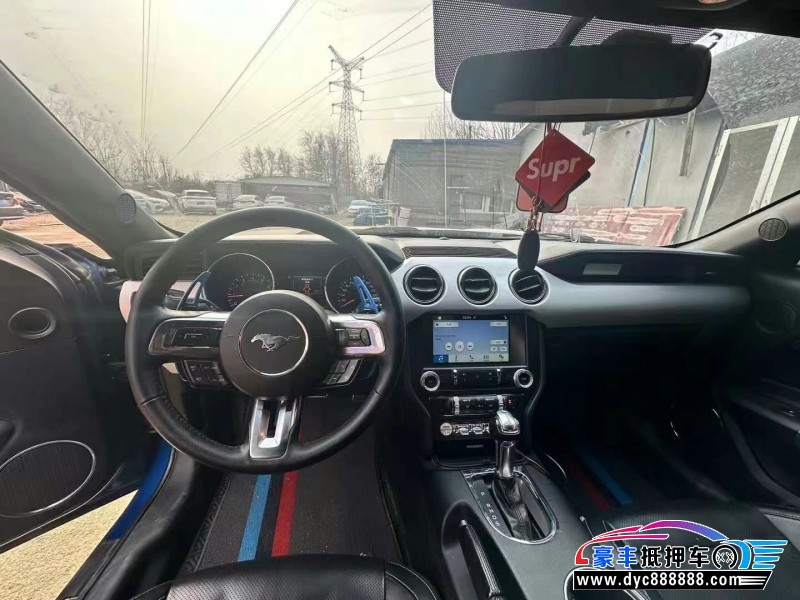 18年福特野马轿车抵押车出售