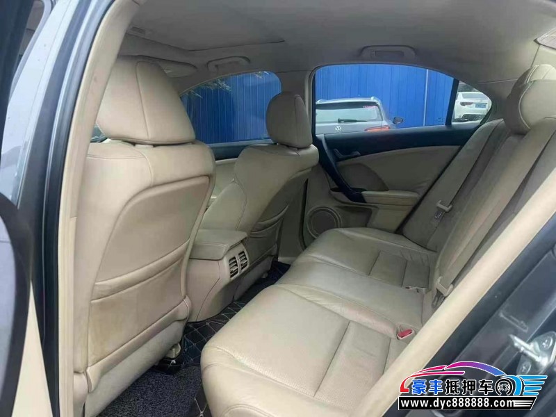 10年本田思铂睿轿车抵押车出售