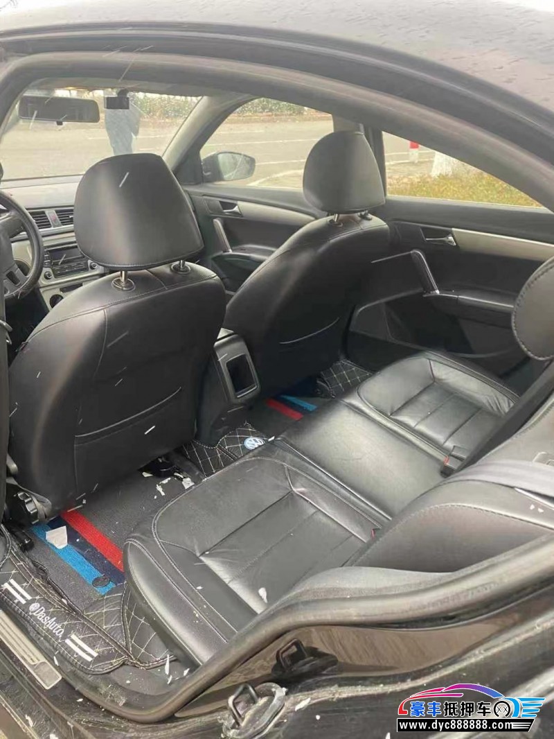 14年大众朗逸轿车抵押车出售