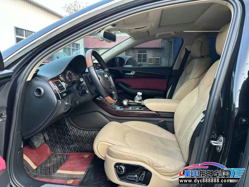 12年奥迪A8L轿车抵押车出售