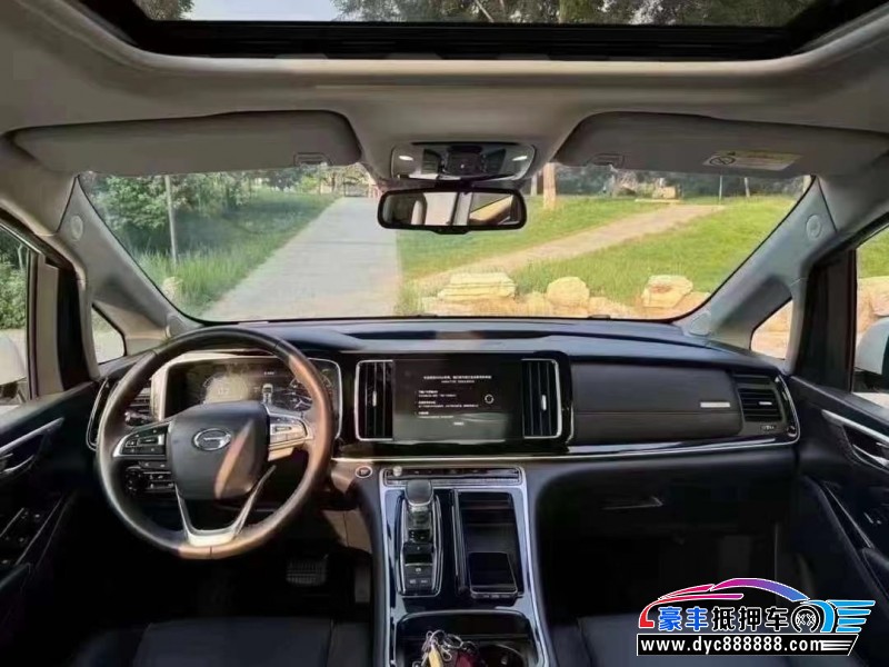 22年传祺M8轿车抵押车出售