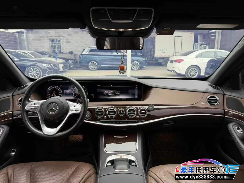 21年奔驰S轿车抵押车出售