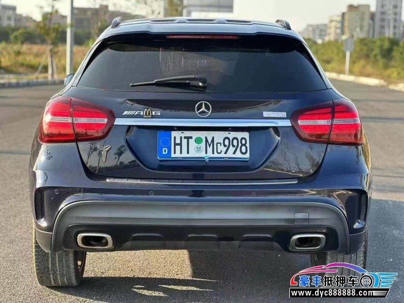 18年奔驰GLA轿车抵押车出售