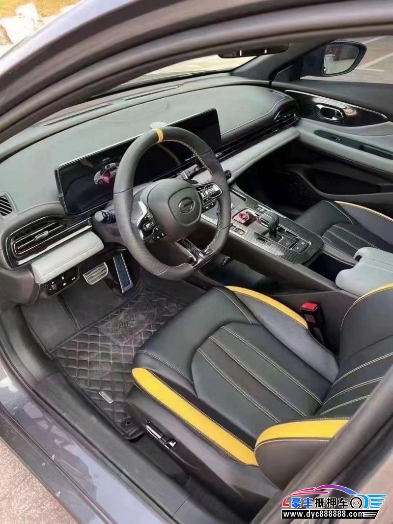 22年传祺影豹轿车抵押车出售