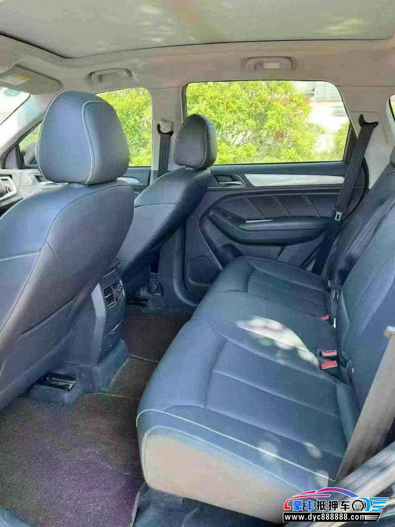 20年荣威RX5轿车抵押车出售