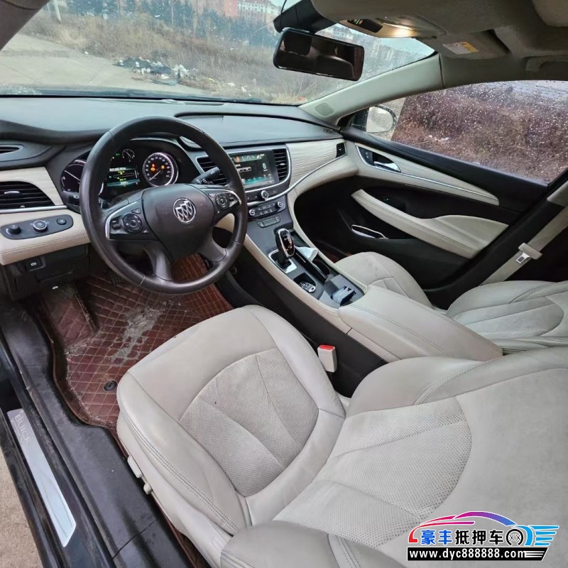 18年别克君越轿车抵押车出售