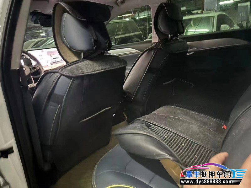 24年吉利几何轿车抵押车出售