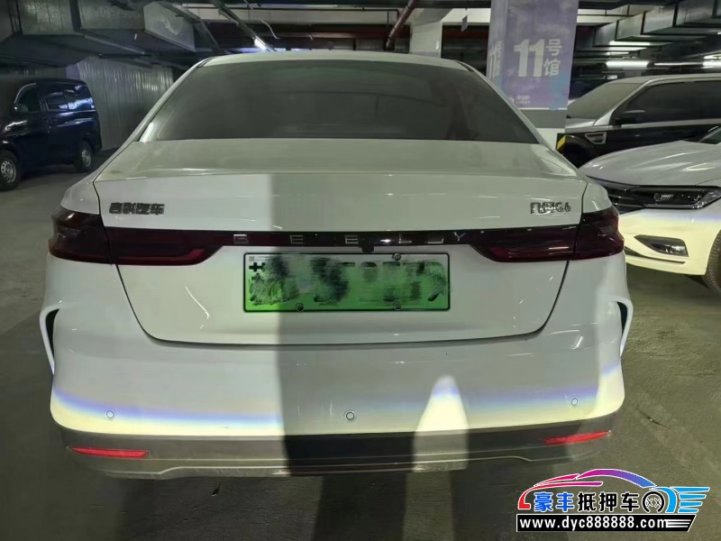 24年吉利几何轿车抵押车出售