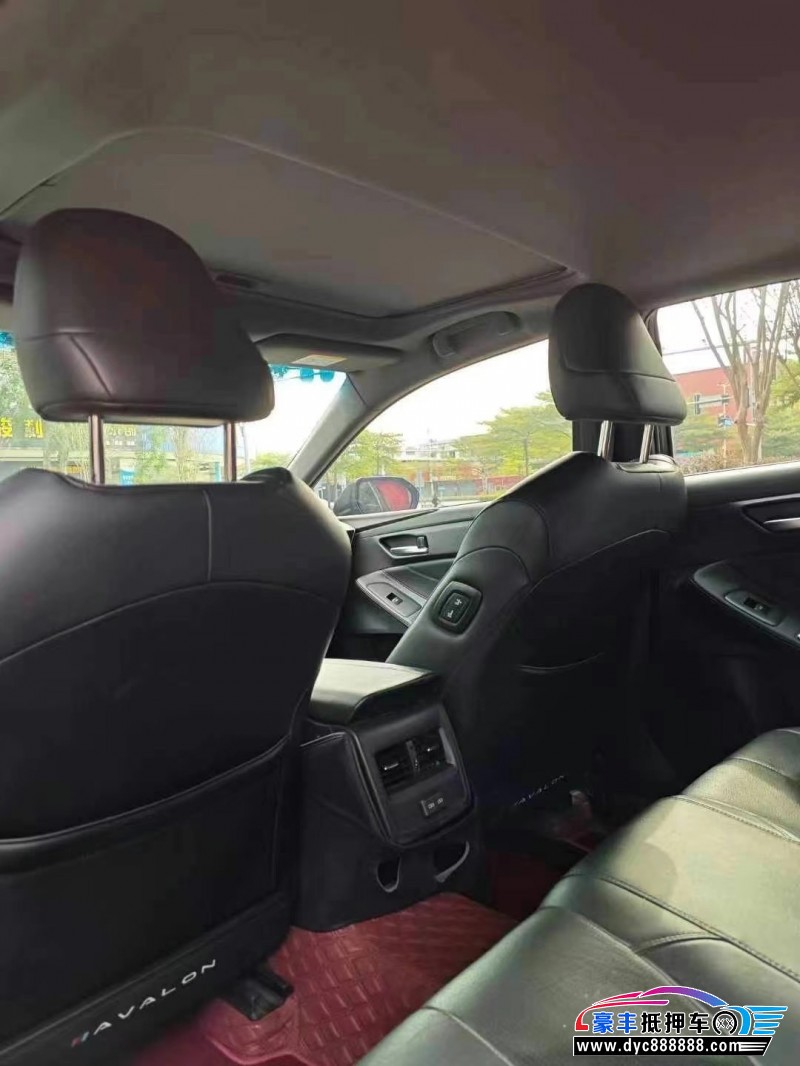 23年丰田亚洲龙轿车抵押车出售