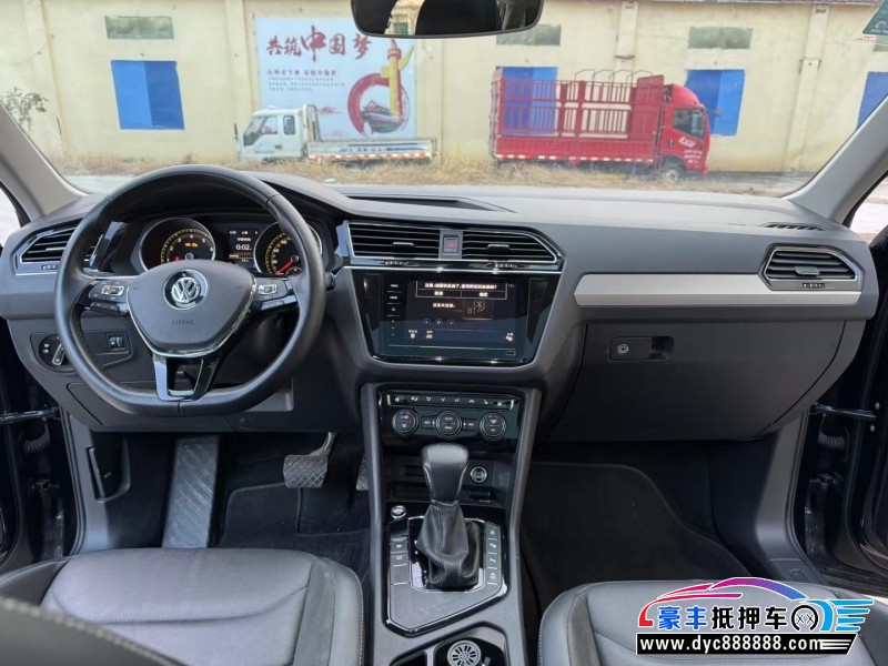 20年大众途观轿车抵押车出售