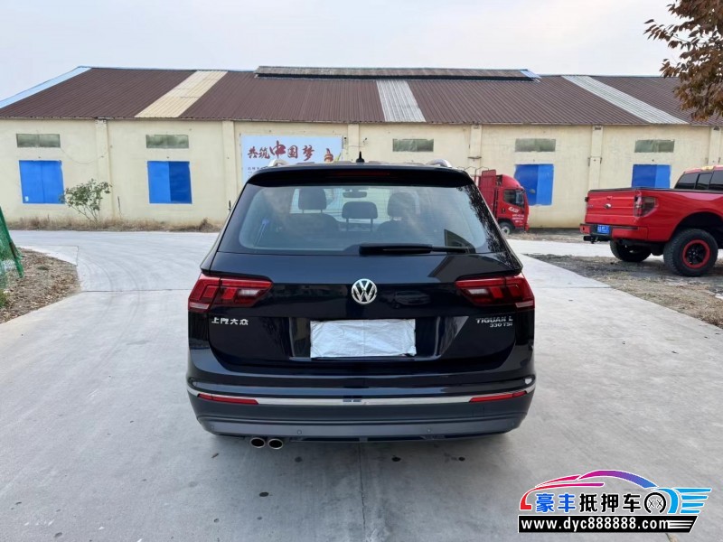 20年大众途观轿车抵押车出售