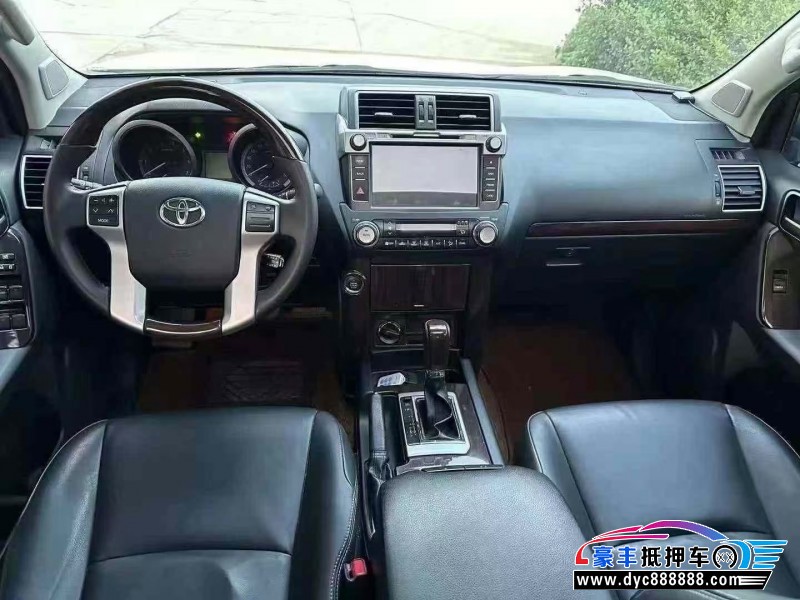 16年丰田普拉多（霸道）轿车抵押车出售