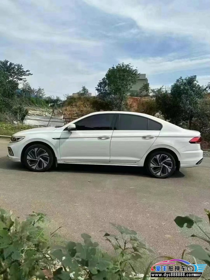 23年大众宝来轿车抵押车出售