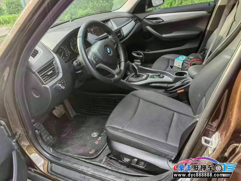 14年宝马X1SUV抵押车出售