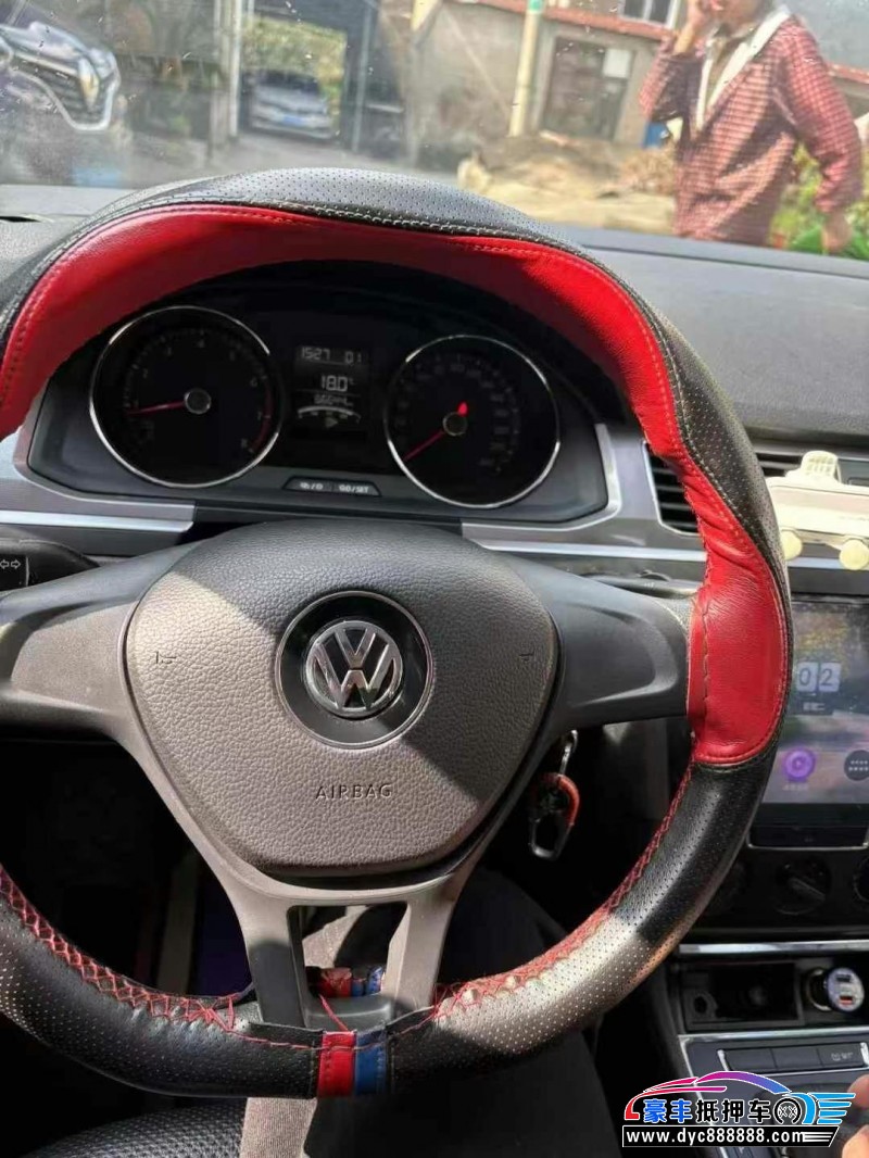 20年大众宝来轿车抵押车出售