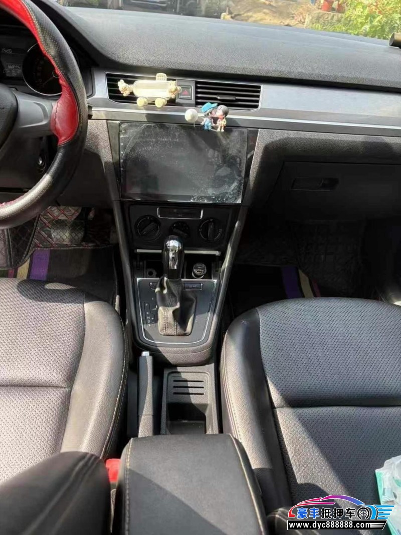 20年大众宝来轿车抵押车出售