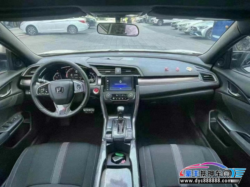 22年本田思域轿车抵押车出售