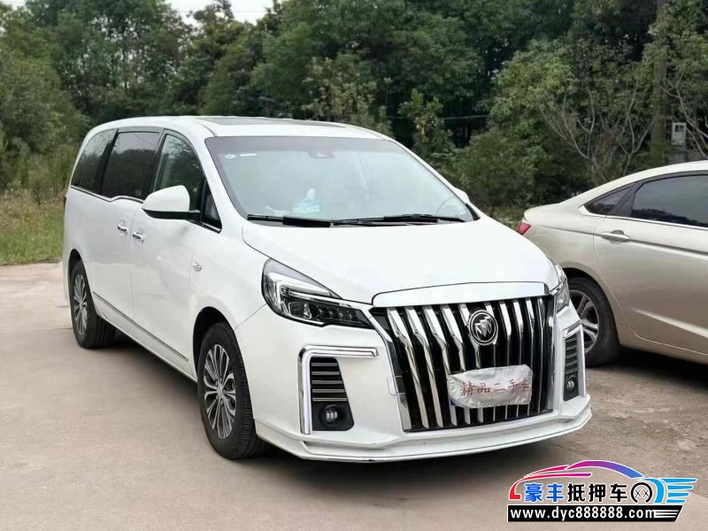 22年别克GL8轿车抵押车出售