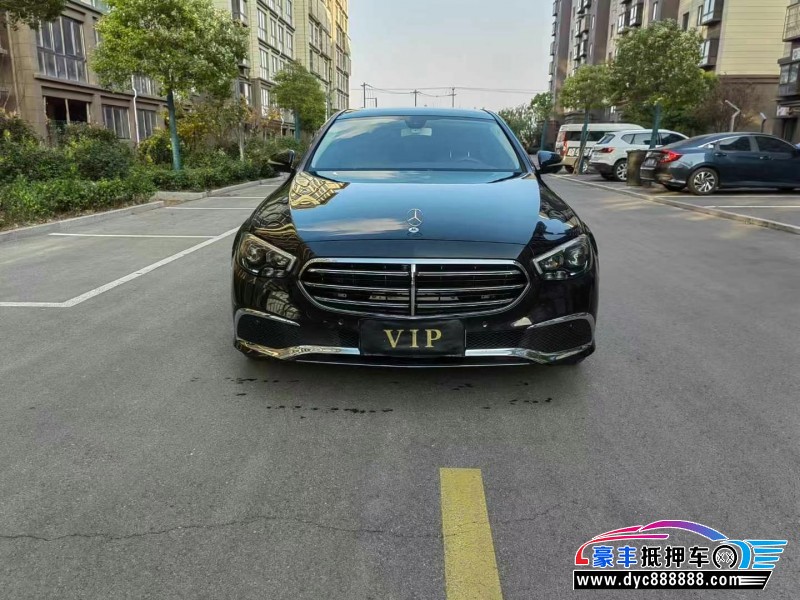18年奔驰E轿车抵押车出售