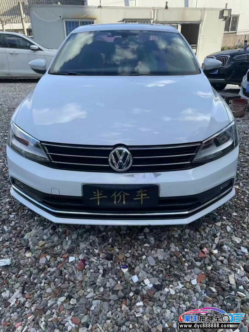 19年大众速腾轿车抵押车出售