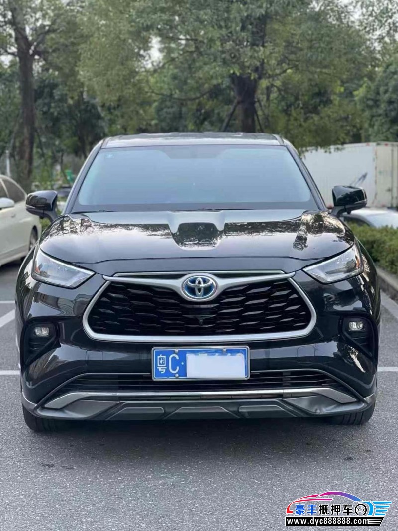 22年丰田汉兰达轿车抵押车出售