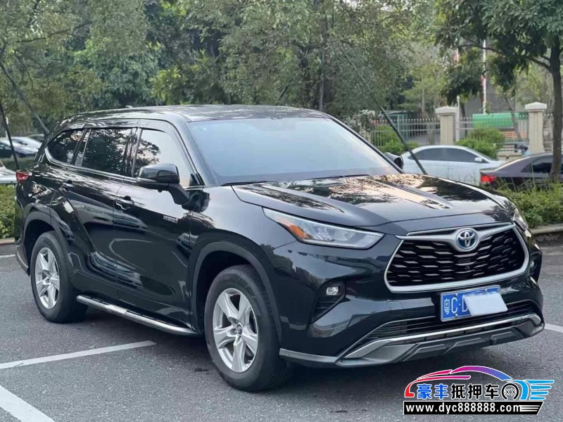 22年丰田汉兰达轿车抵押车出售