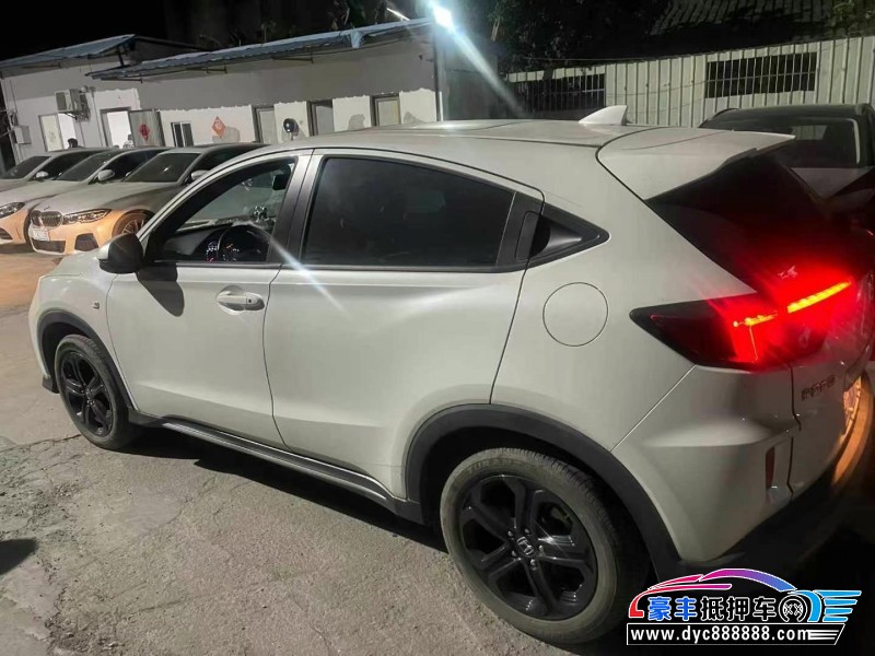 21年本田XRV轿车抵押车出售