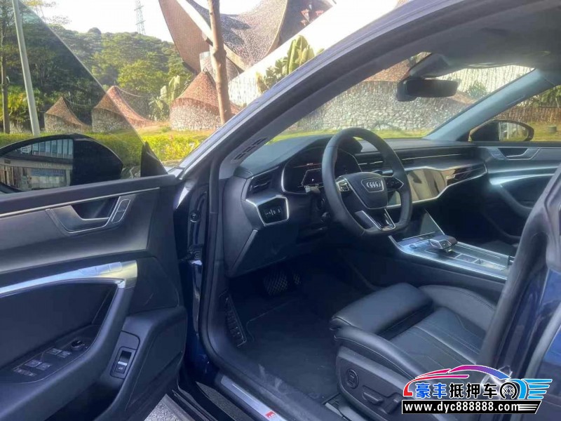 22年奥迪A7轿车抵押车出售