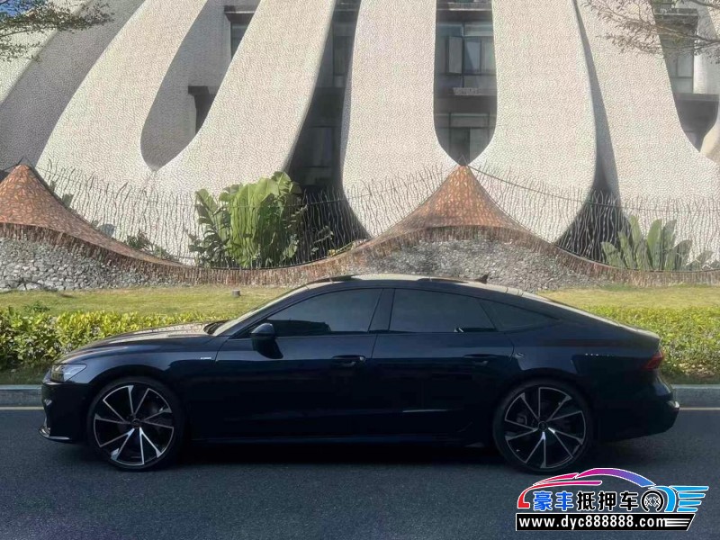 22年奥迪A7轿车抵押车出售