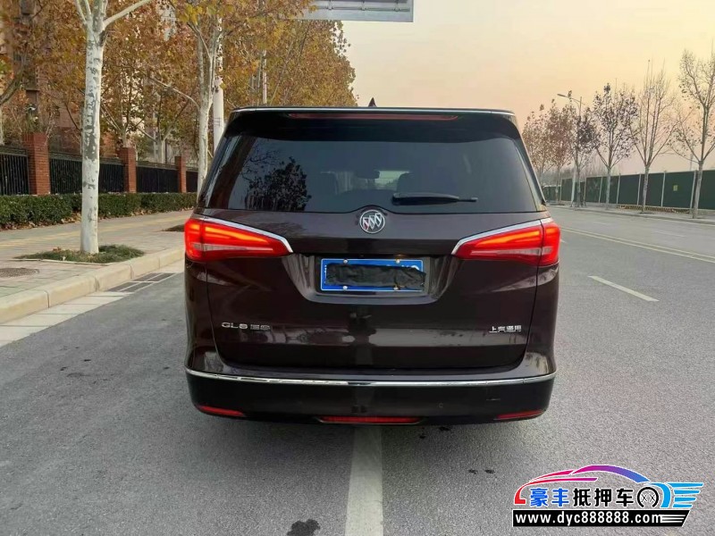 18年别克GL8轿车抵押车出售