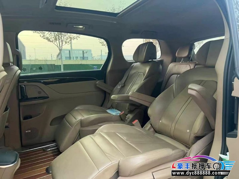 18年别克GL8轿车抵押车出售