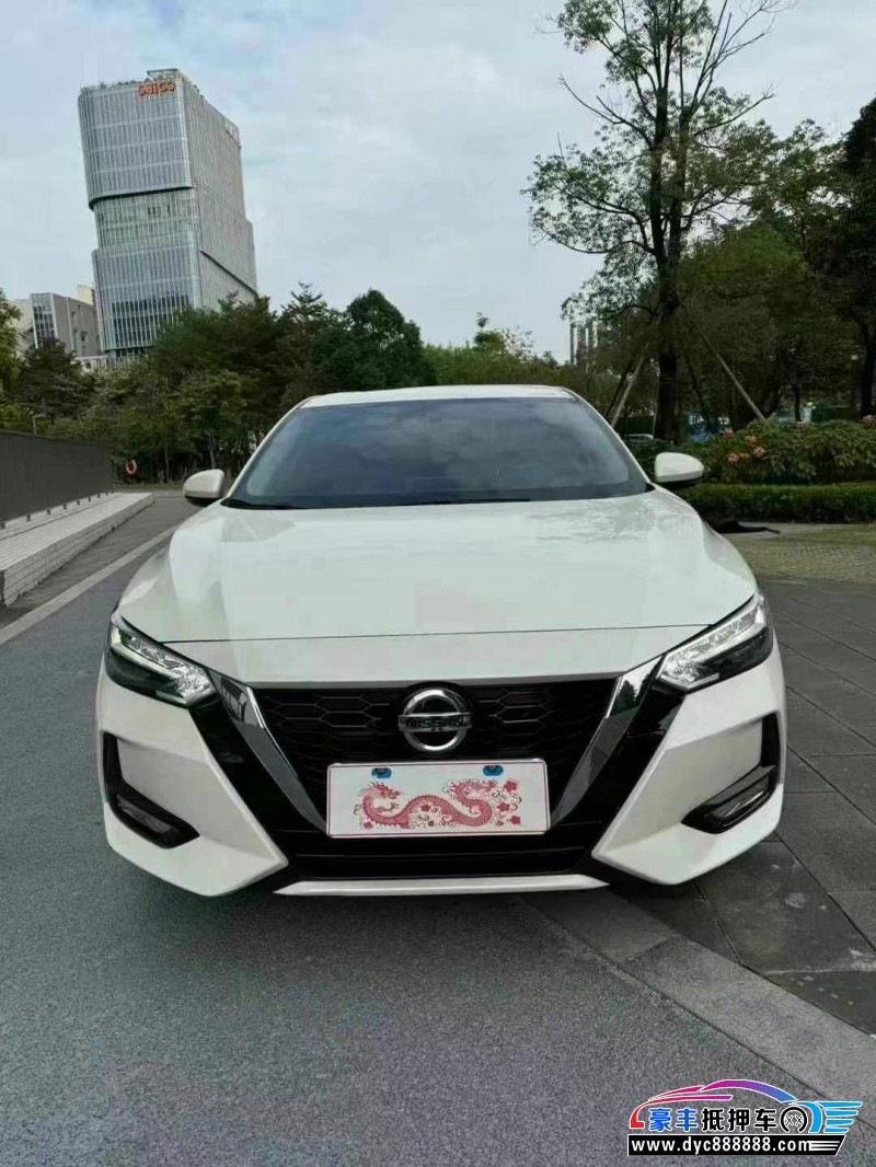 22年日产轩逸轿车抵押车出售